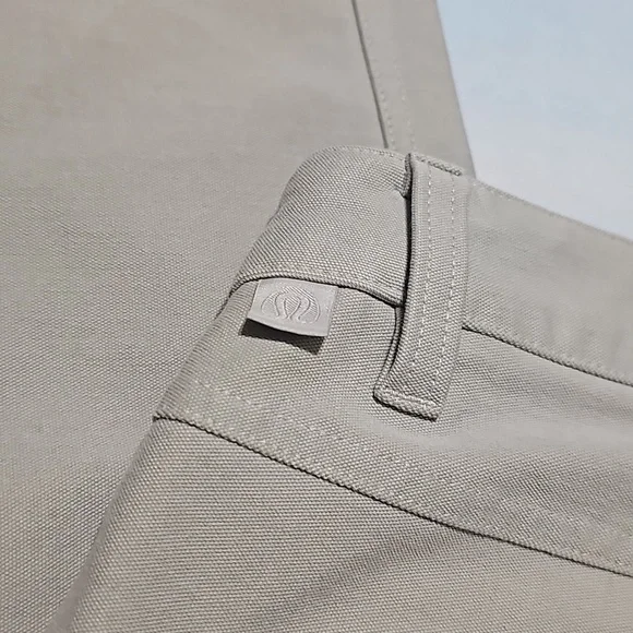 Lululemon Slim‎ Fit Gray Pants Size 32x33 - Picture 4 of 5